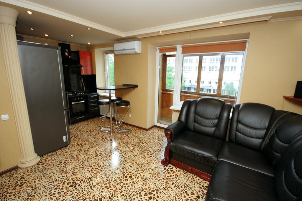 Pechersk Apartment In Kiev Center חדר תמונה